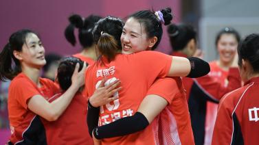 足球转会策 足球转会策