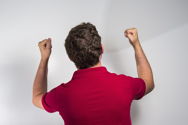 能够直接影 能够直接影